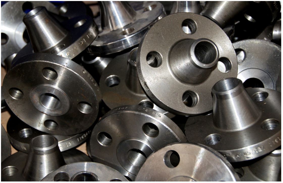 Weld neck flanges